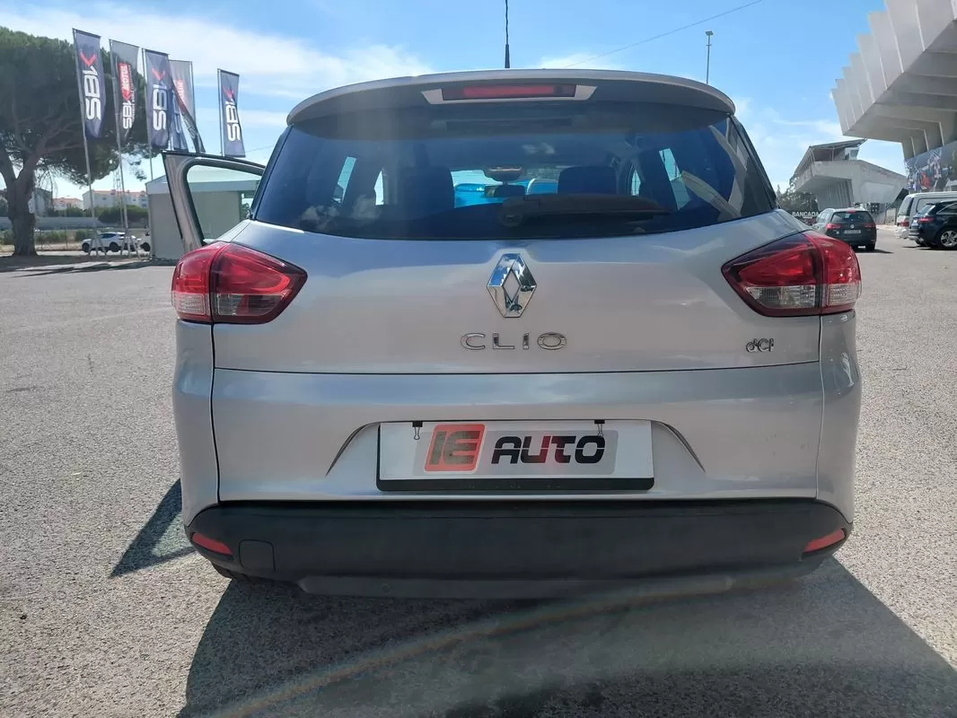 Renault Clio Sport Tourer - foto 7