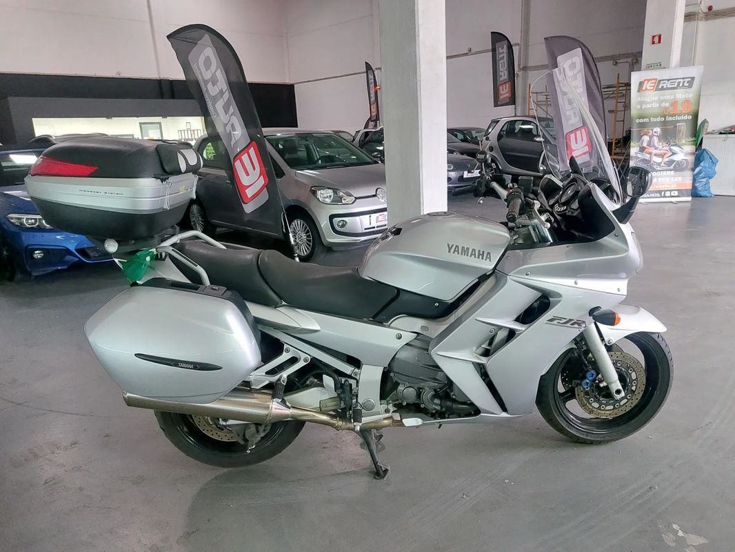 Yamaha FJR 1300 - foto 7