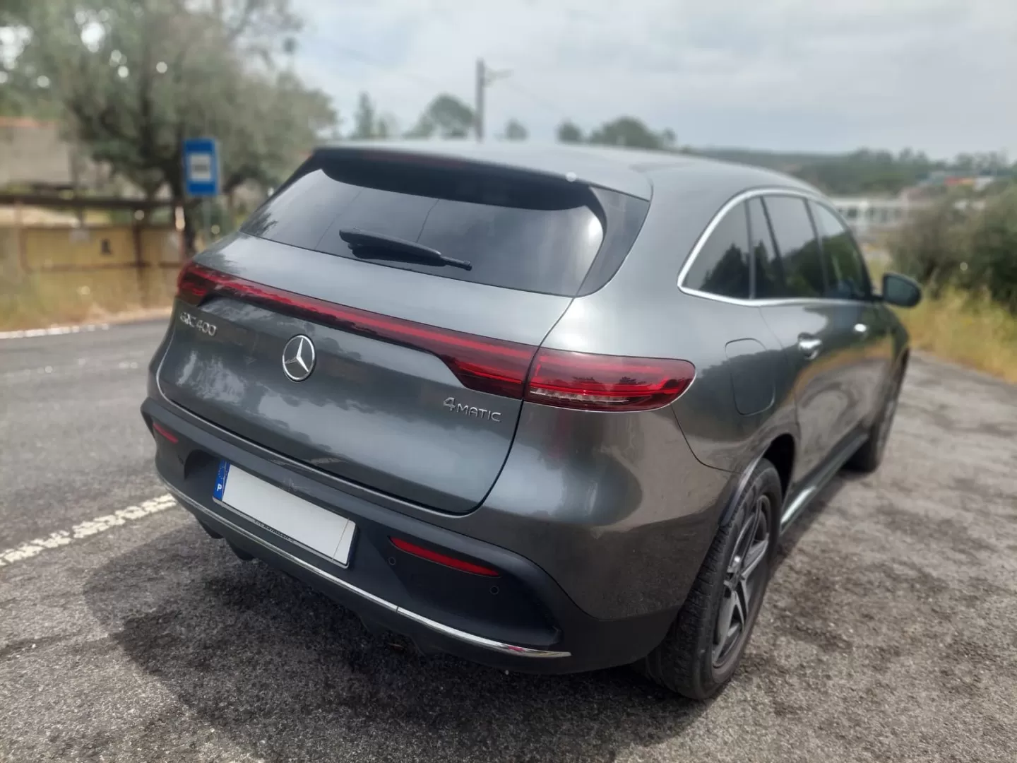 Mercedes-Benz EQC 400 4Matic AMG Line - foto 5