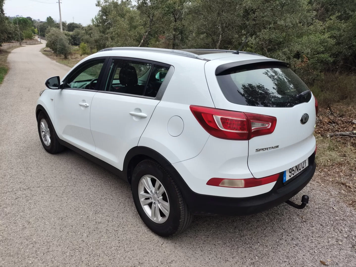 Kia Sportage 1.7 CRDI ISG LX - foto 8