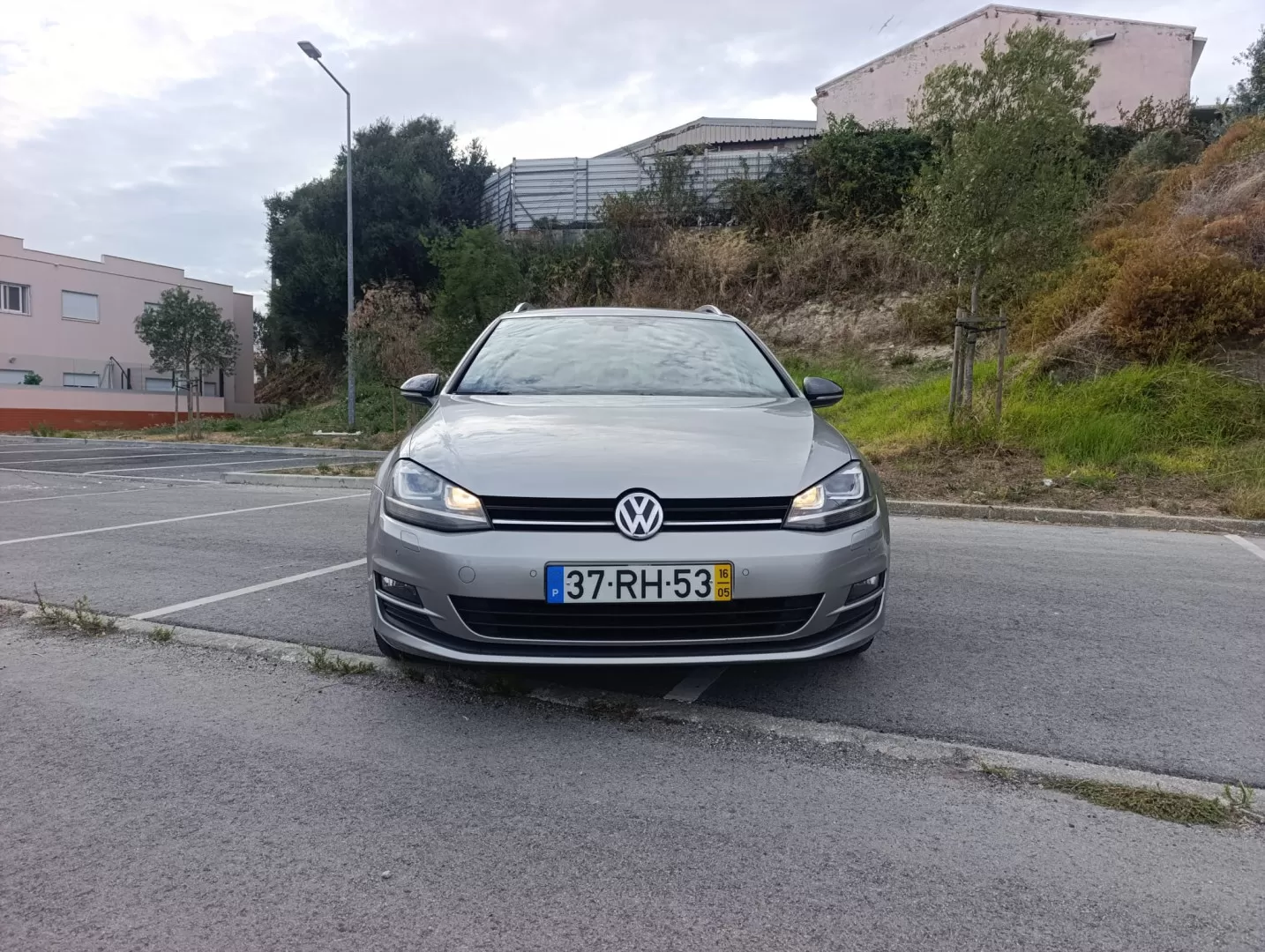 VW Golf VII VARIANT DIESEL GPS EDITION - foto 2