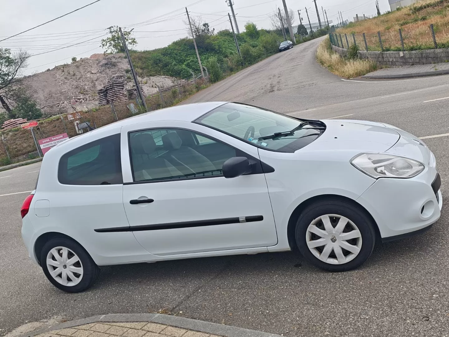 Renault Clio Comercial - foto 7