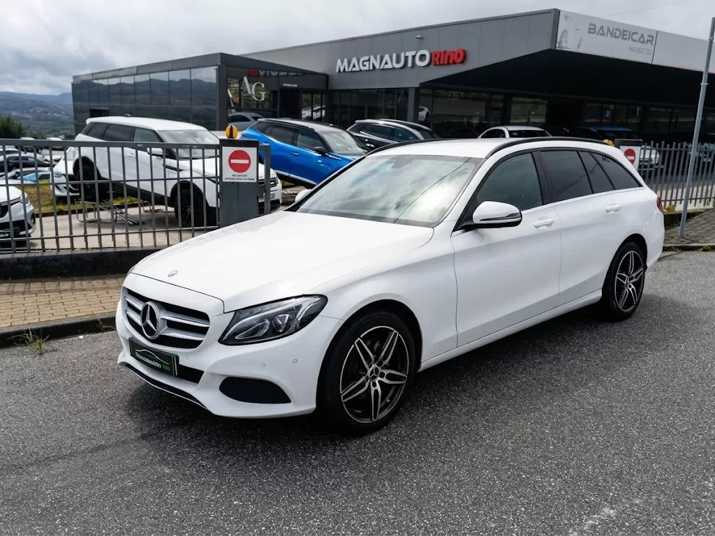 Mercedes-Benz C 180 d Avantgarde - foto 2