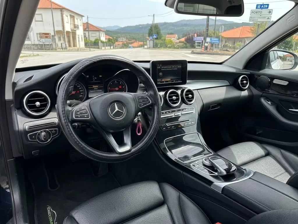 Mercedes-Benz C 180 d Avantgarde - foto 4