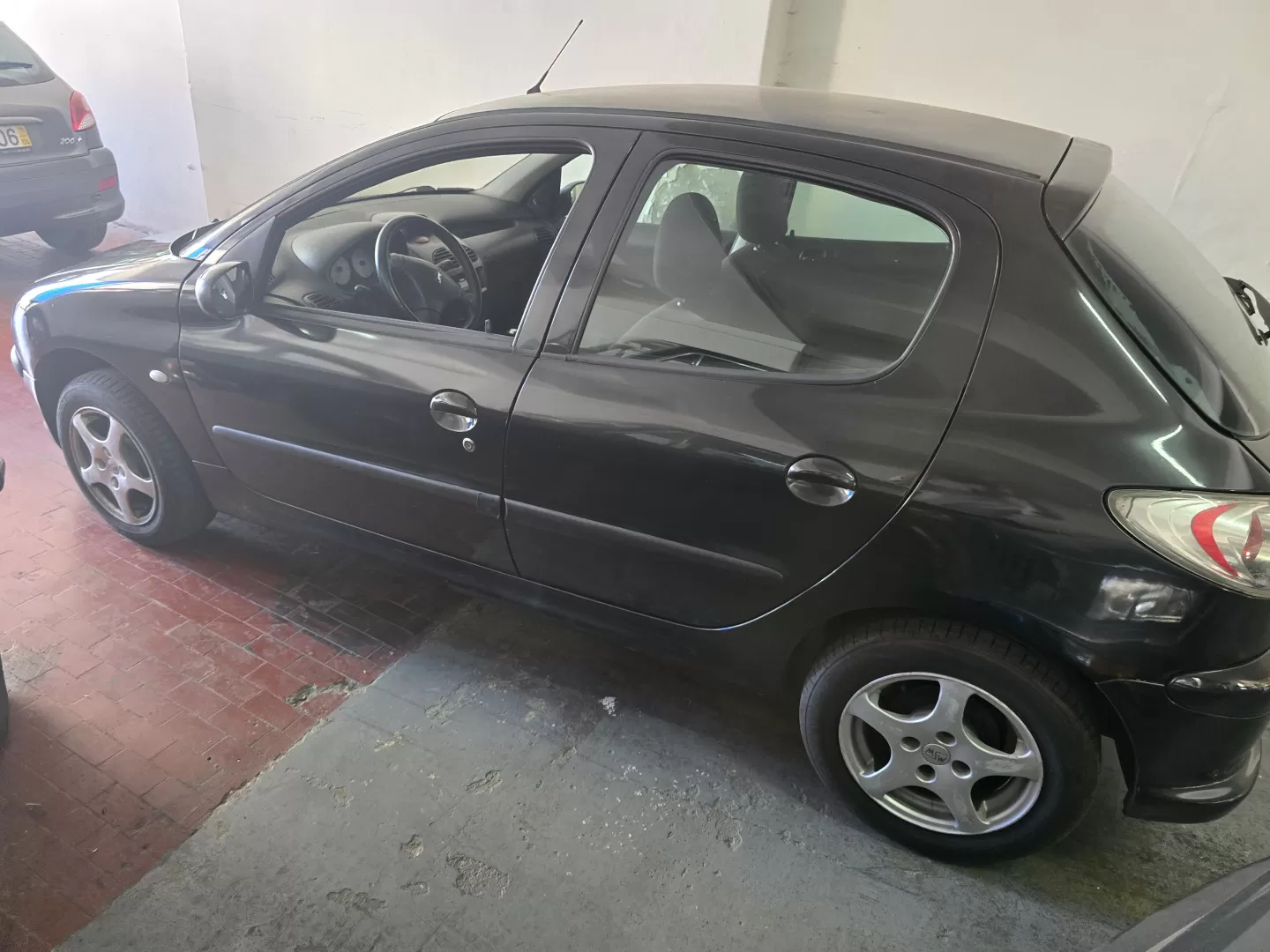 Peugeot 206 1.1 Color Line - foto 4
