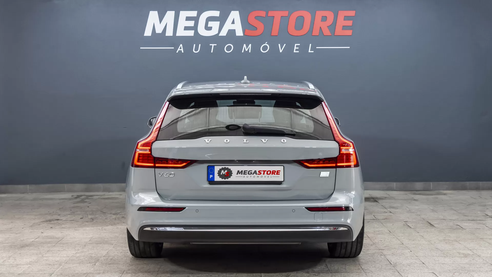 Volvo V60 2.0 T6 AWD TE Essential - foto 6