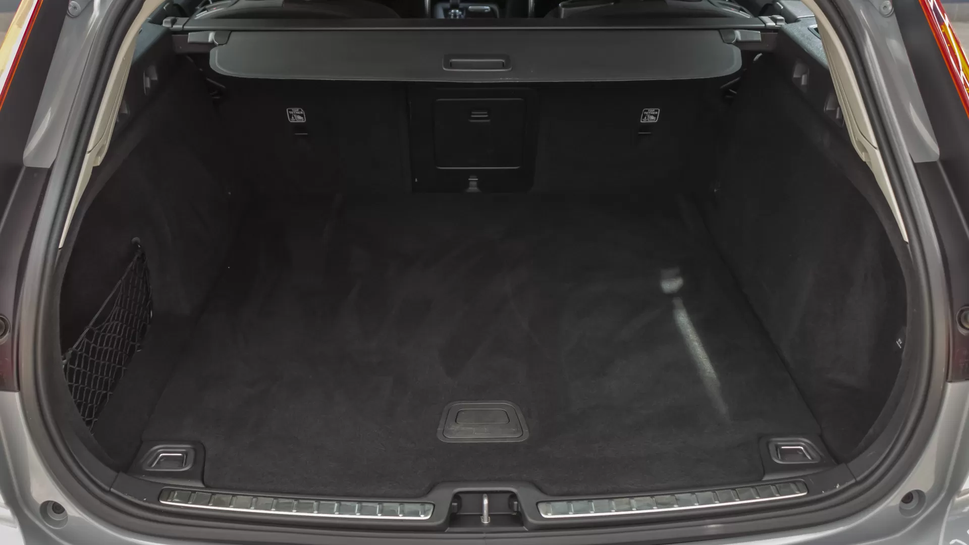 Volvo V60 2.0 T6 AWD TE Essential - foto 8
