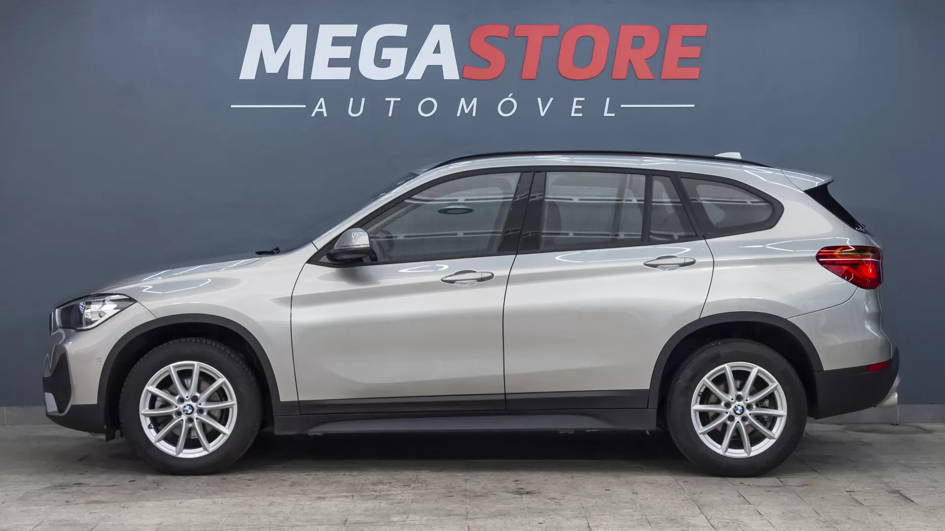 BMW X1 16 d sDrive - foto 4