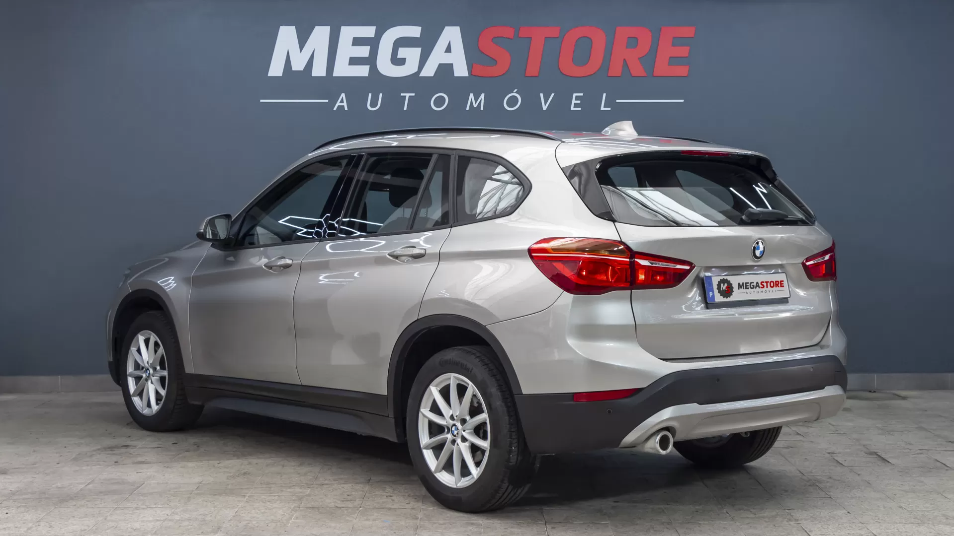 BMW X1 16 d sDrive - foto 5
