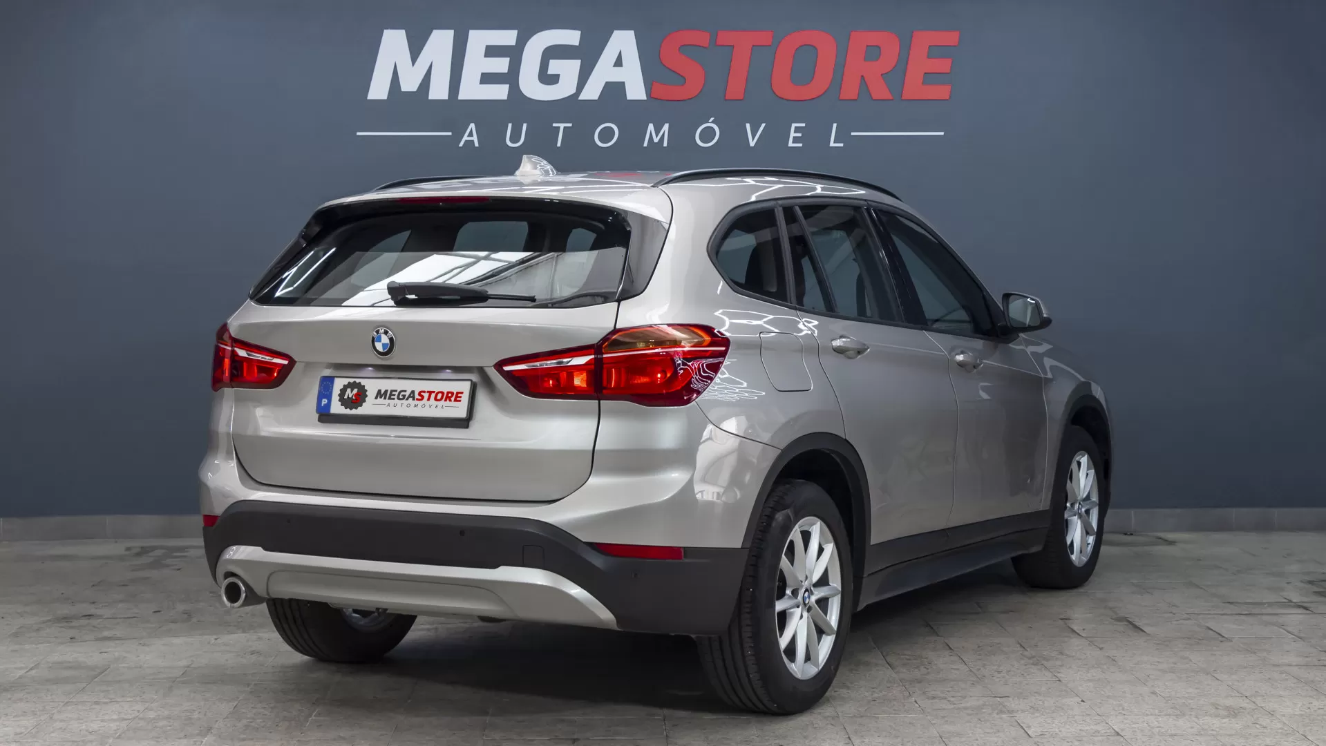 BMW X1 16 d sDrive - foto 7