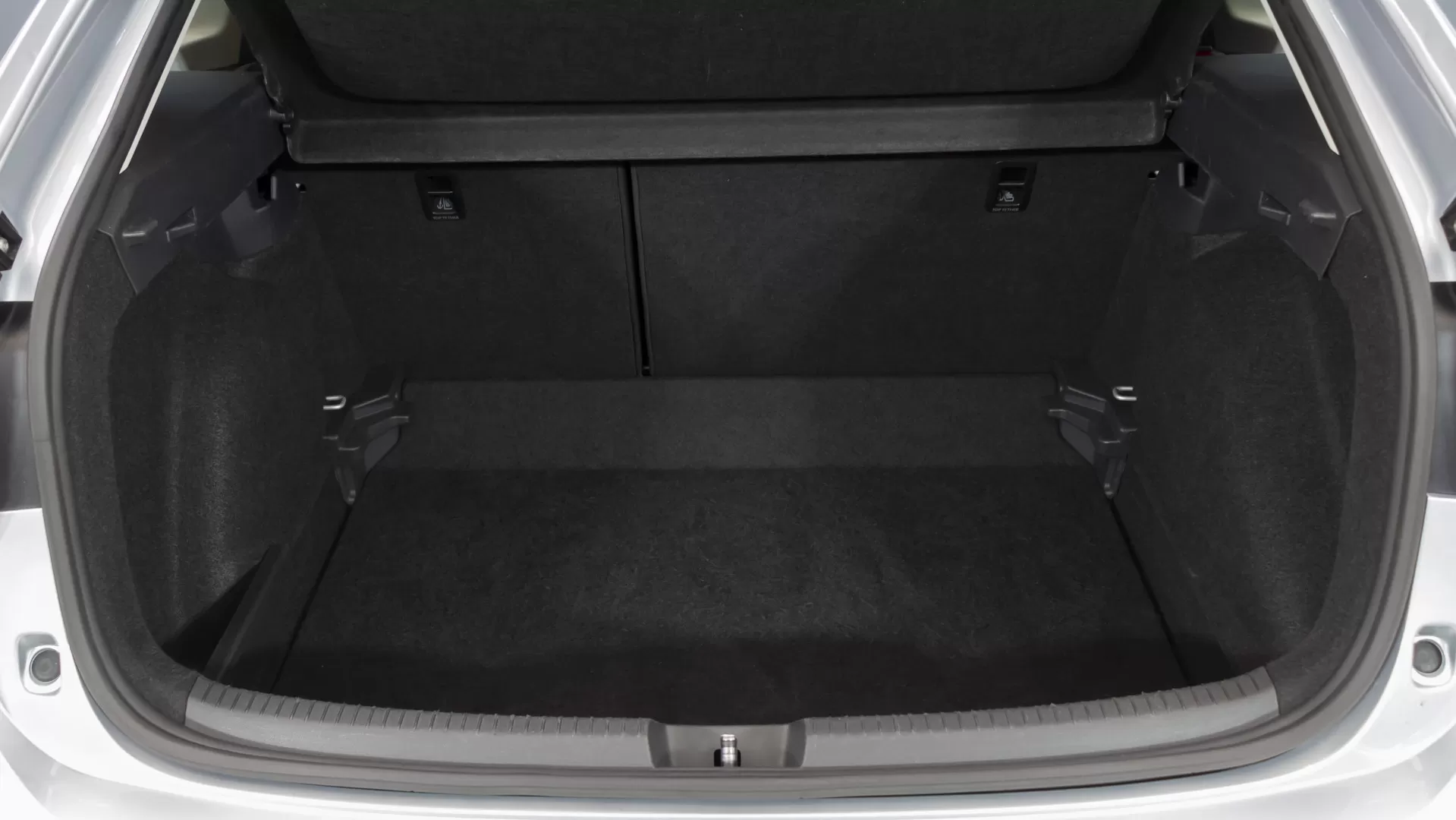 VW Taigo 1.0 TSI Urban - foto 8