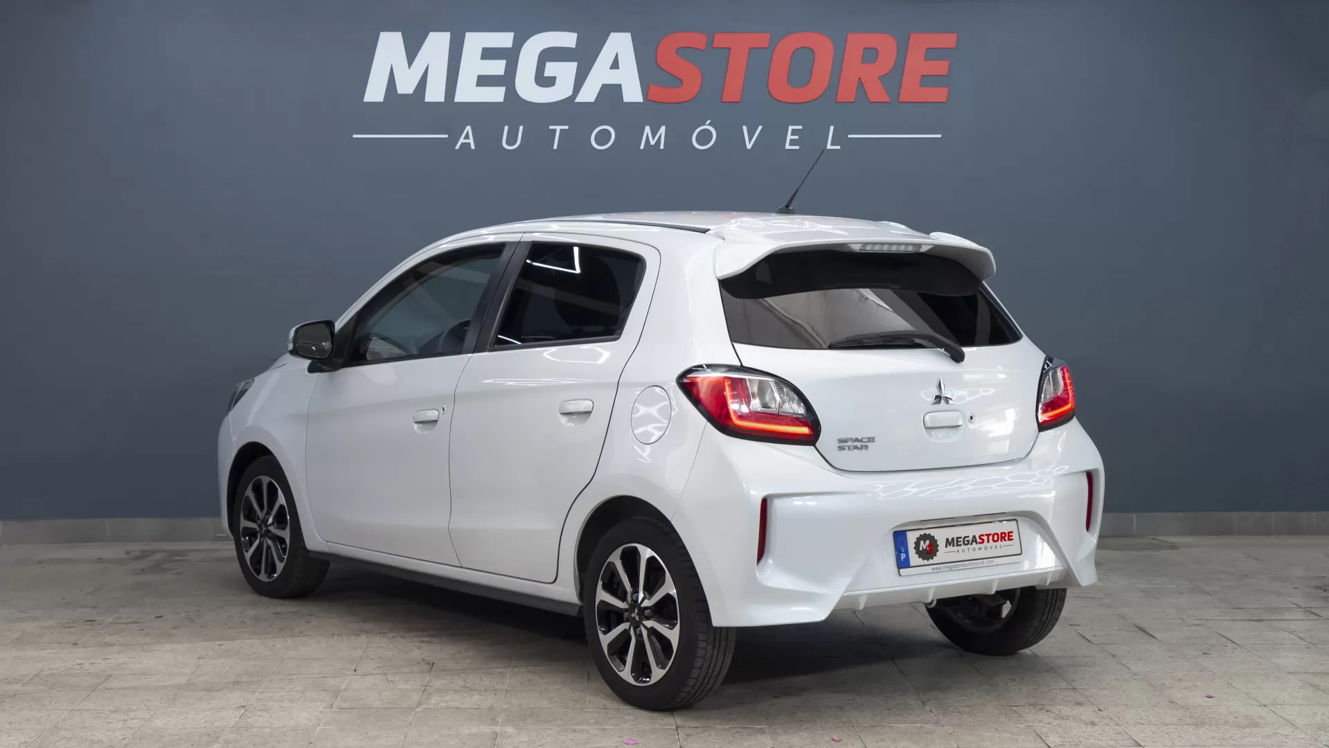 Mitsubishi Space Star 1.2 Diamond CVT - foto 5