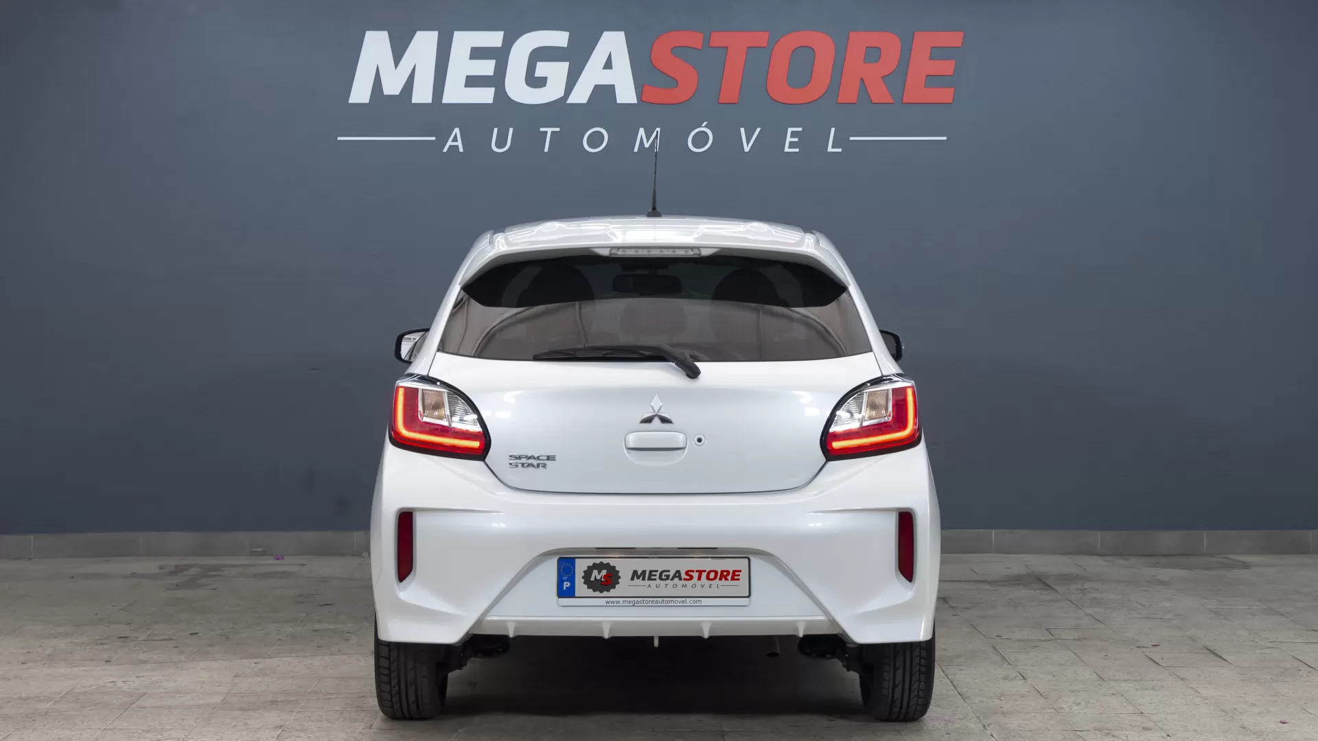 Mitsubishi Space Star 1.2 Diamond CVT - foto 6