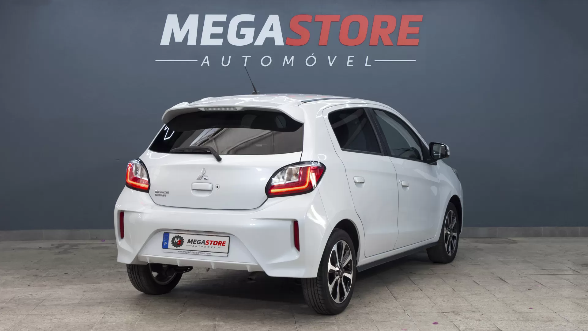Mitsubishi Space Star 1.2 Diamond CVT - foto 7