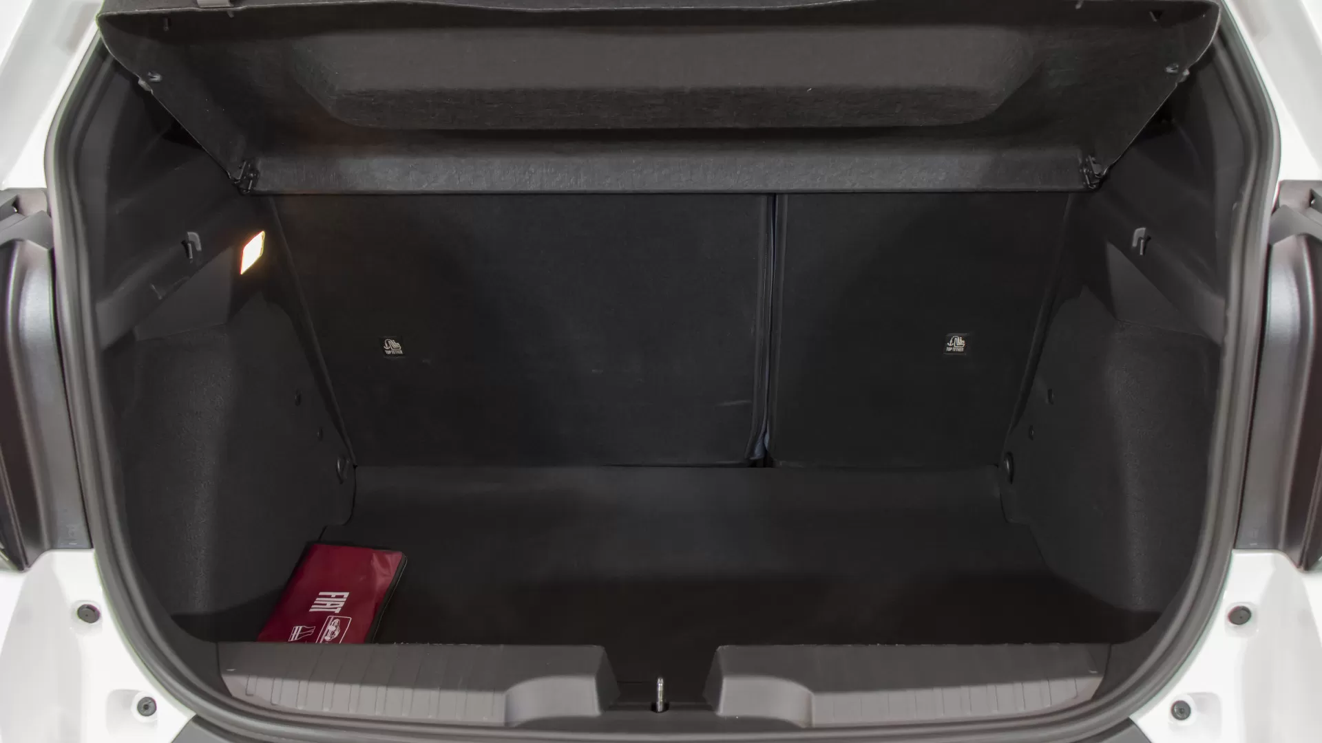 Fiat Grande Panda 1.2 Hybrid La Prima eDCT - foto 8
