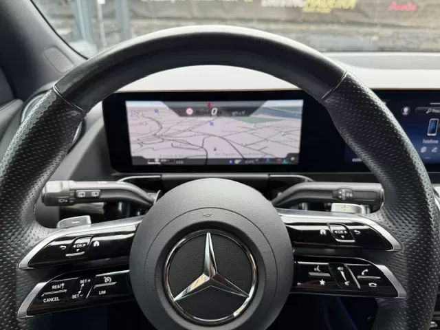 Mercedes-Benz GLA 180 d AMG - foto 3