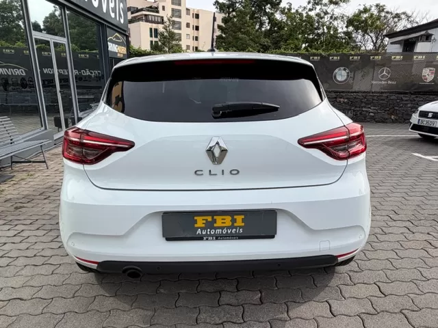 Renault Clio V 1.5 DCI - foto 8