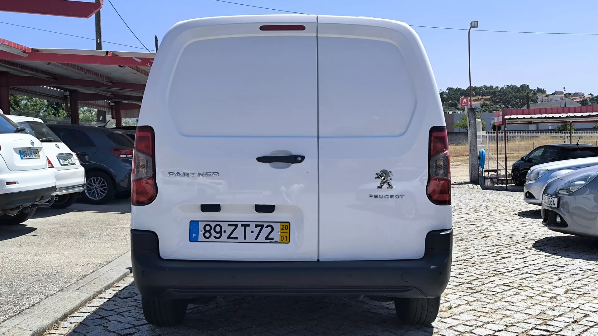Peugeot  1.5 BlueHDi 100 Pro Standard - foto 5