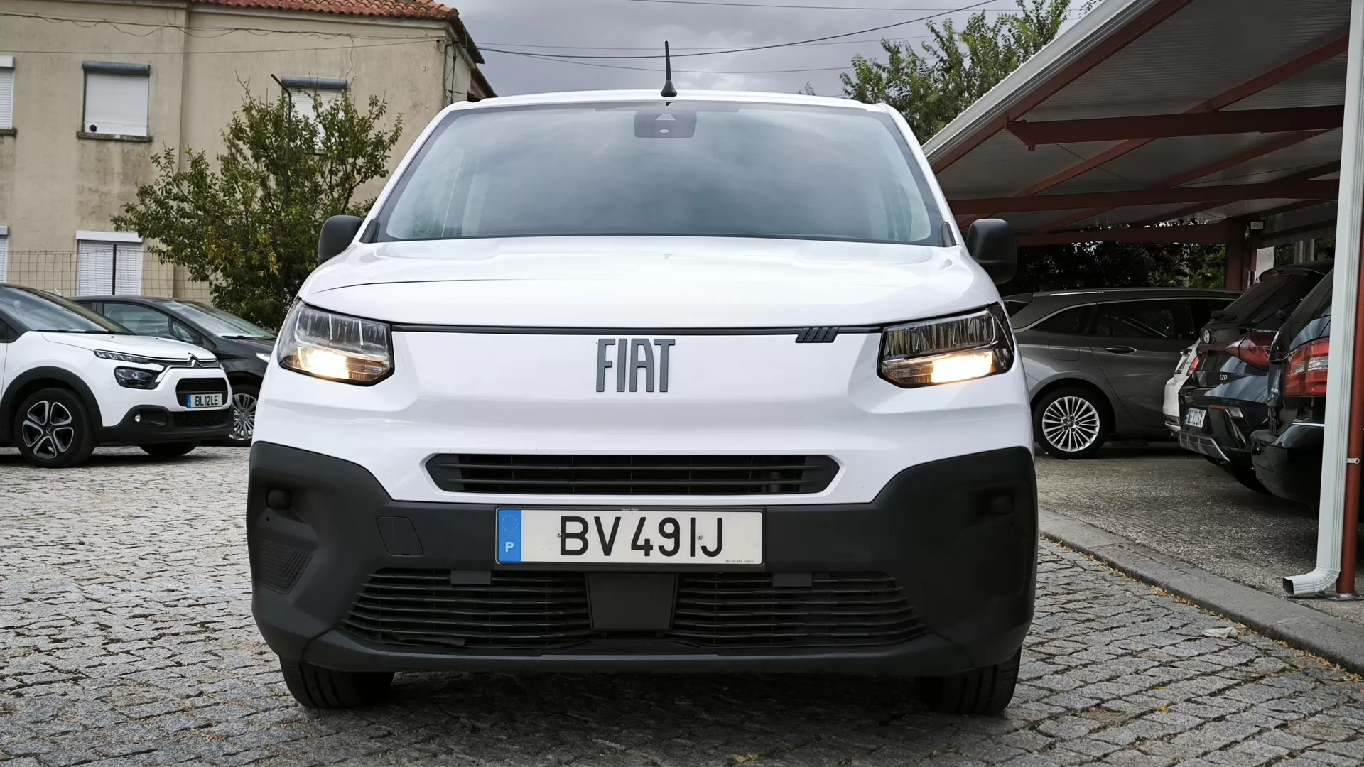 Fiat  Doblo L1 1.5 - foto 3