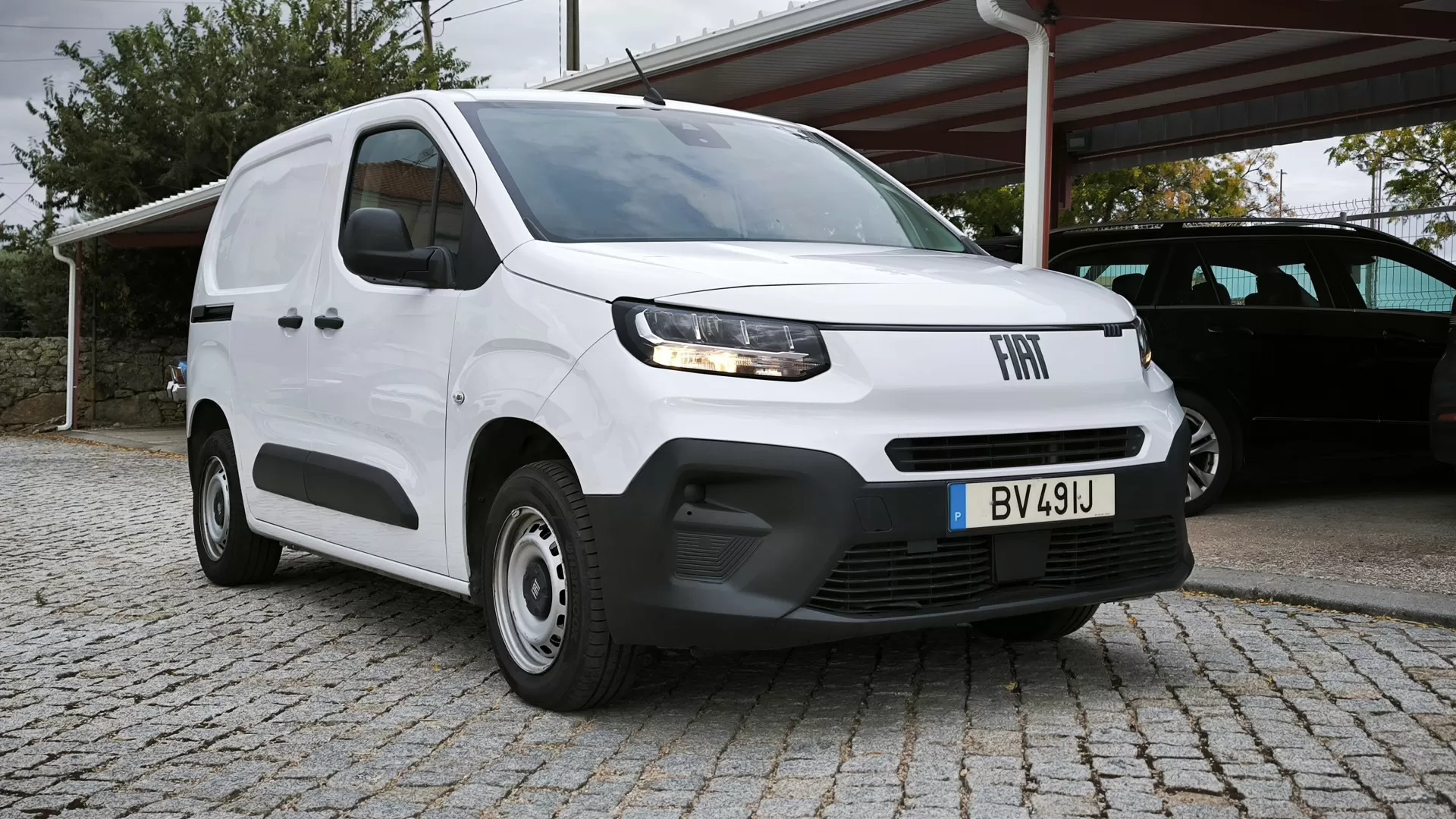 Fiat  Doblo L1 1.5 - foto 4