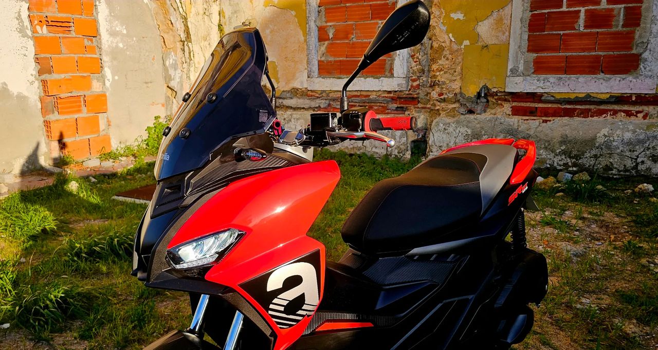 Aprilia SR GT SPORT ABS - foto 6