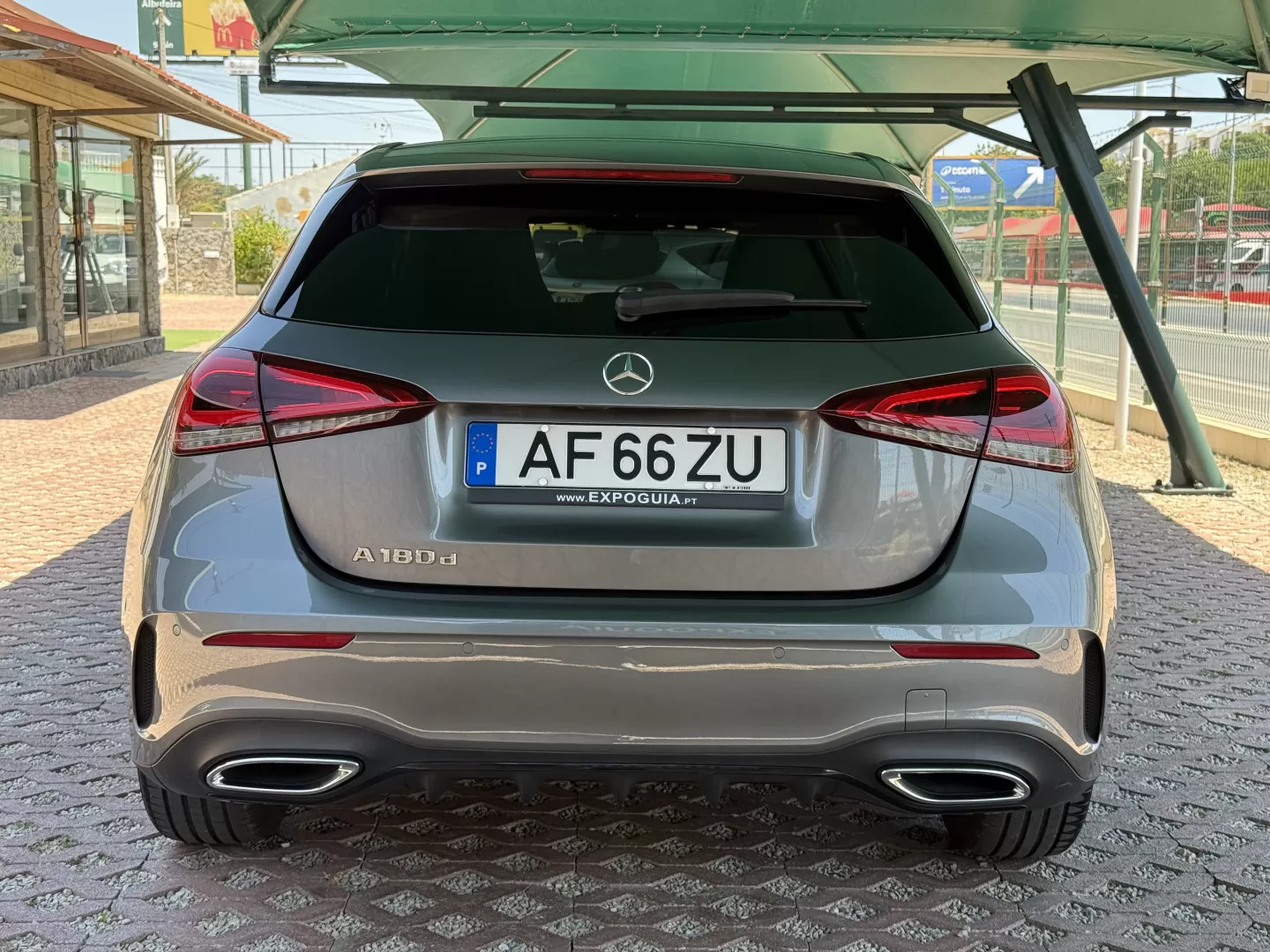Mercedes-Benz A 180 d AMG Line Aut. - foto 4