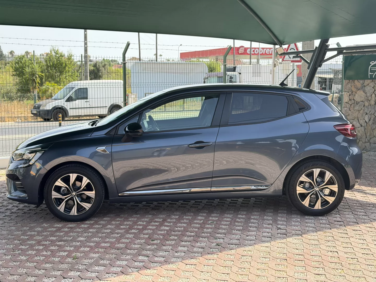 Renault Clio 1.0 TCe Limited - foto 3