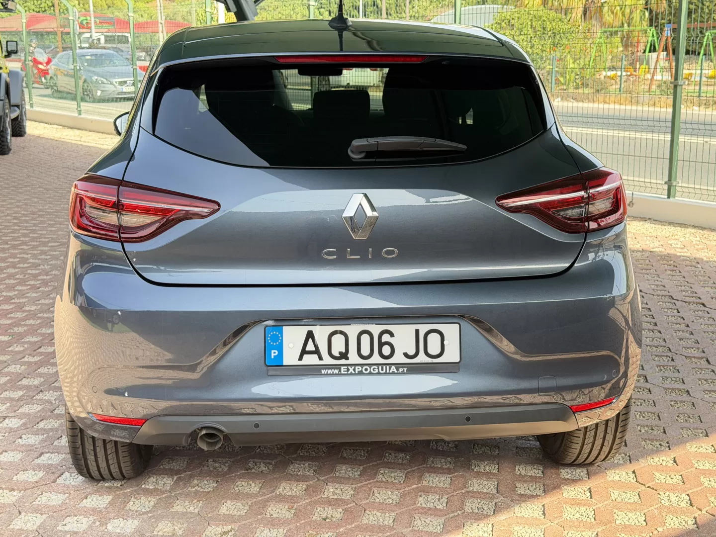 Renault Clio 1.0 TCe Limited - foto 4
