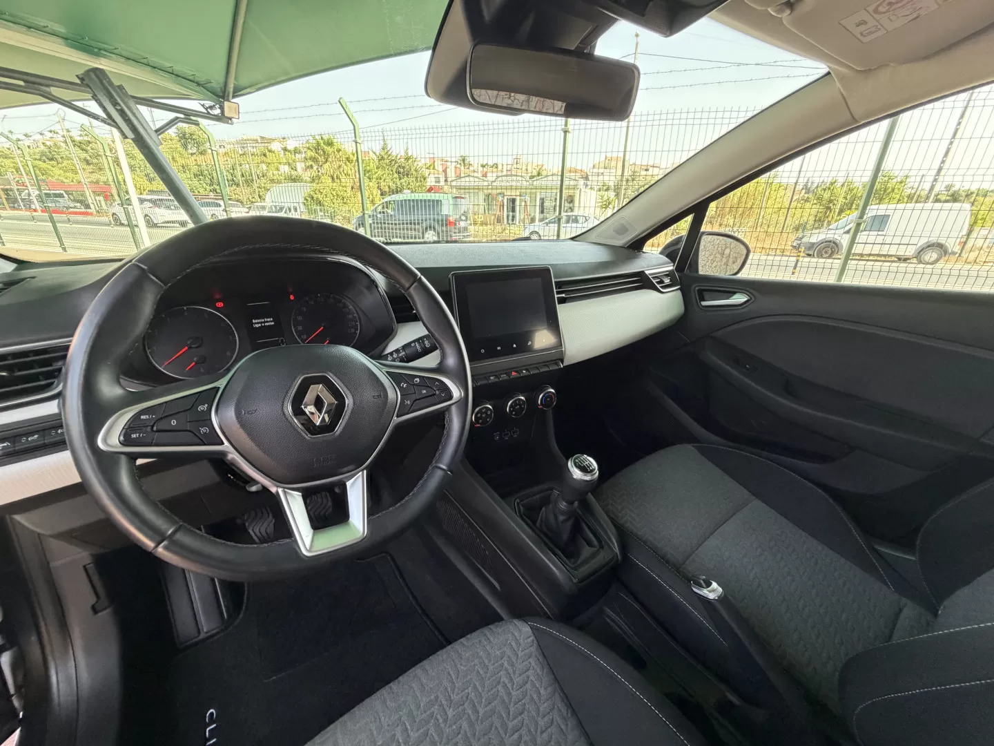 Renault Clio 1.0 TCe Limited - foto 6