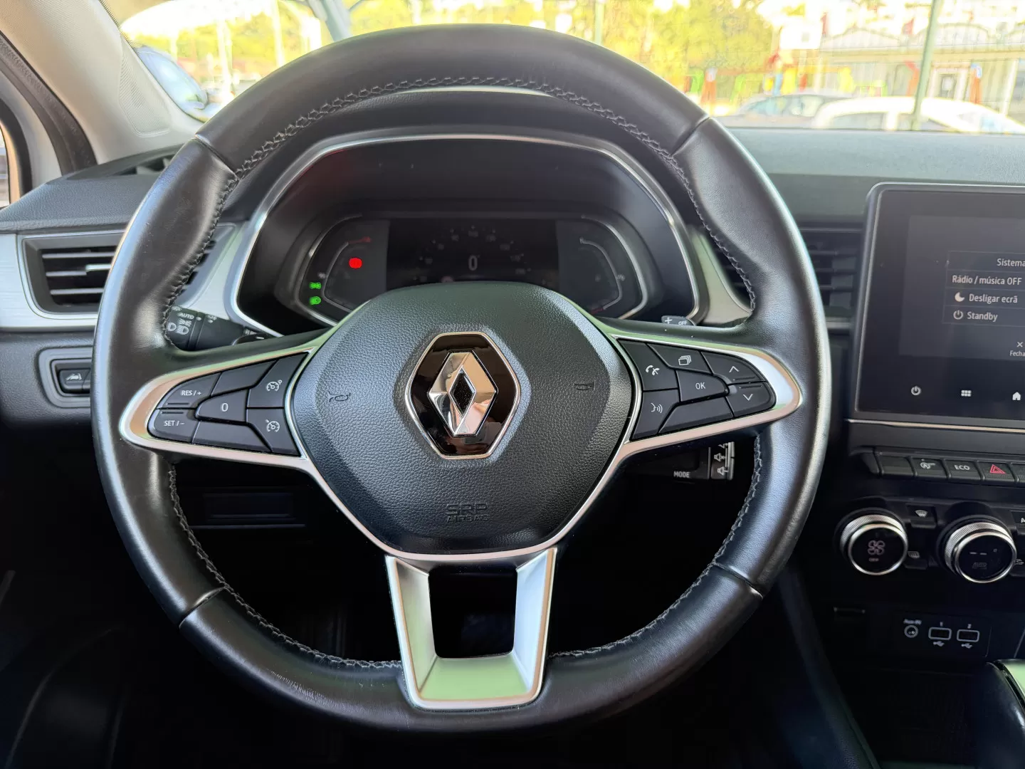 Renault Captur 1.3 TCe Exclusive EDC - foto 8