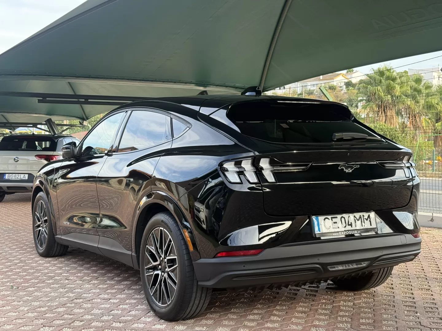 Ford Mustang Mach-E 98.7 kWh Premium AWD - foto 4