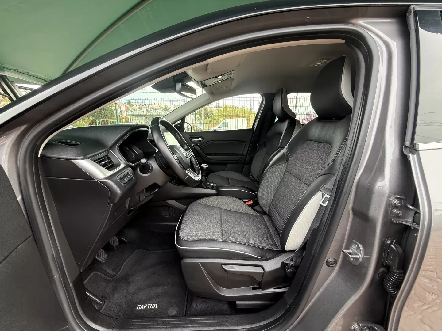 Renault Captur 1.0 TCe Techno - foto 7