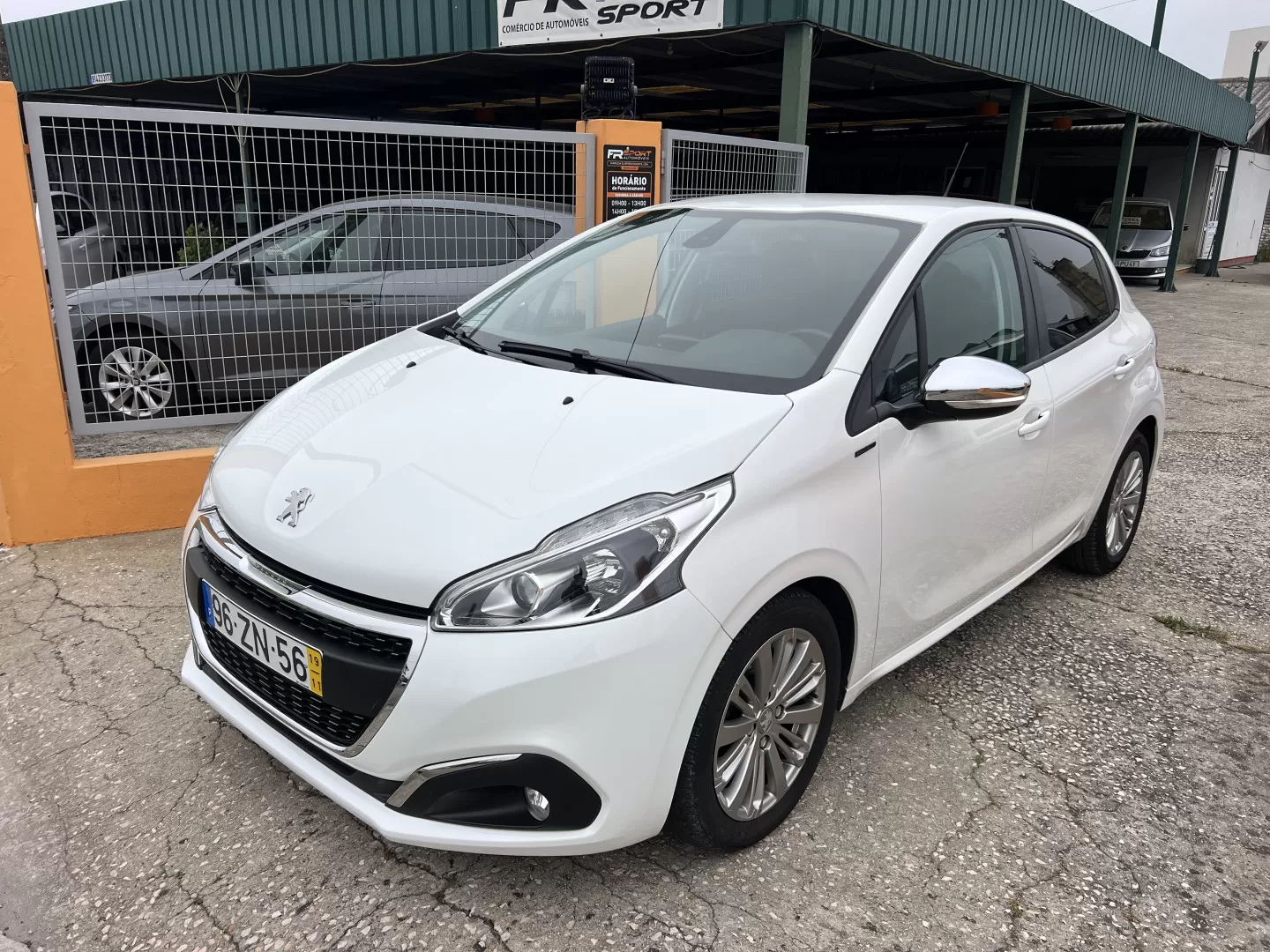 Peugeot 208 1.5 BlueHDi Signature - foto 2