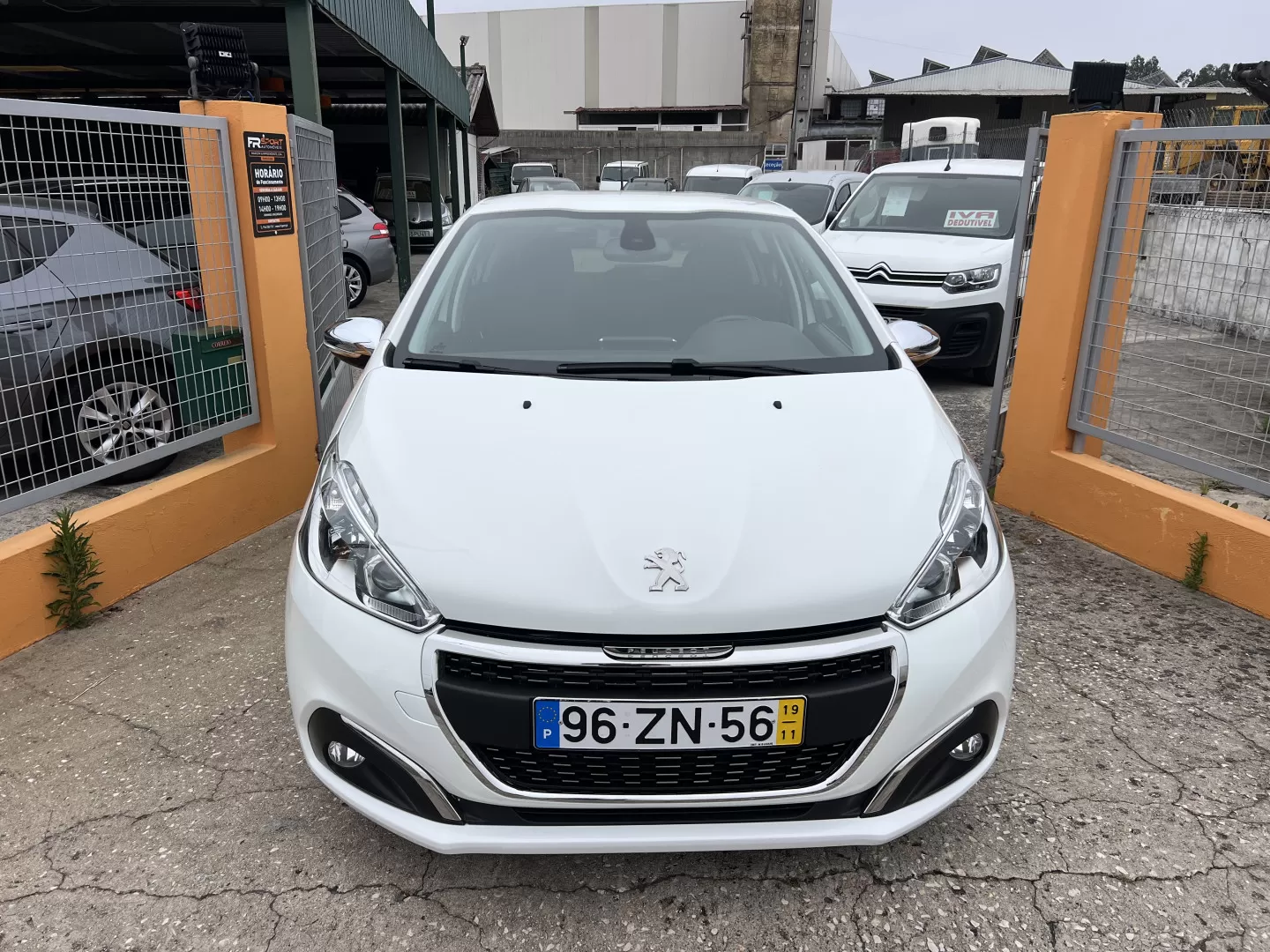 Peugeot 208 1.5 BlueHDi Signature - foto 5