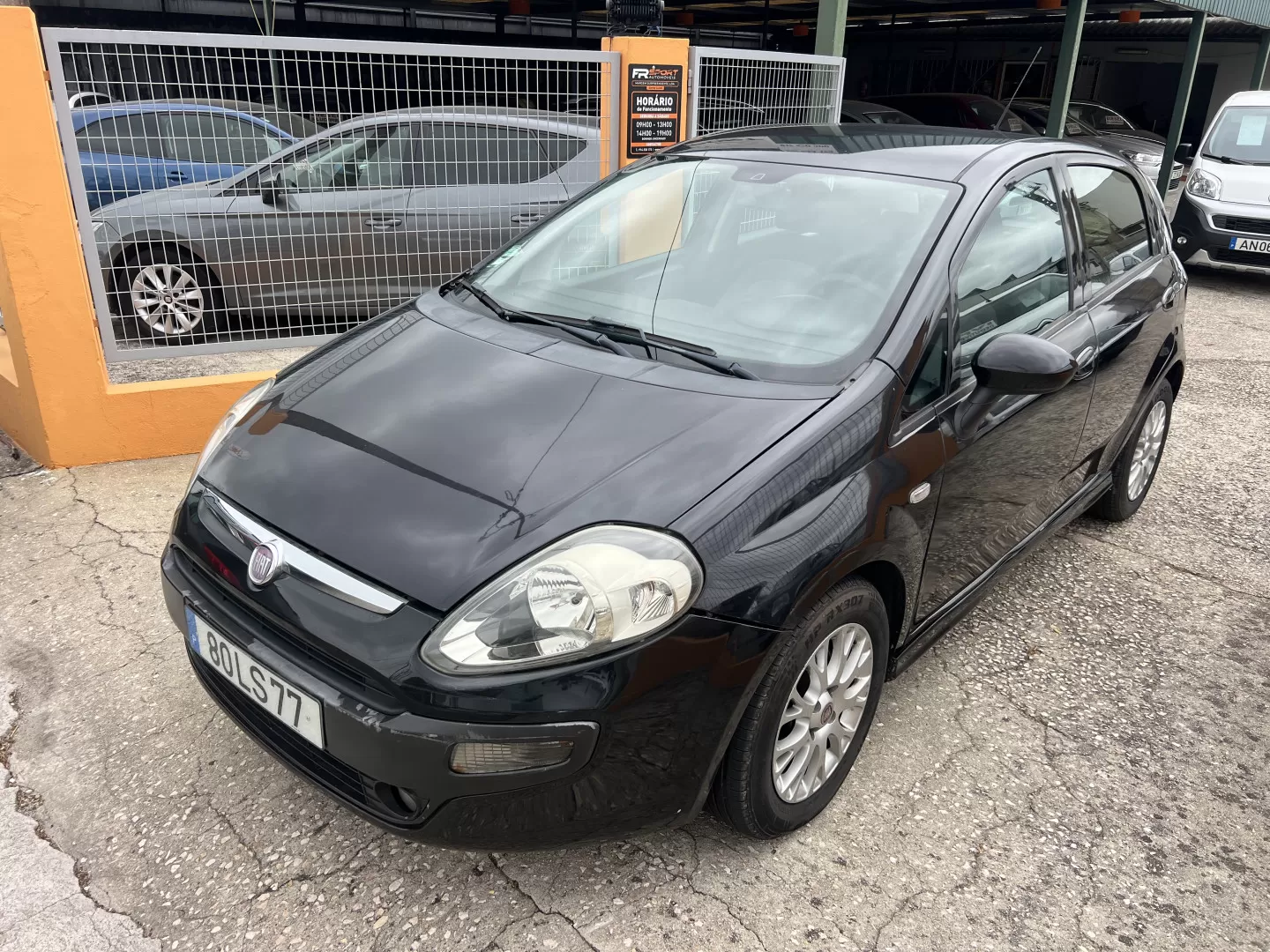 Fiat Punto Evo 1.3 M-Jet Dynamic - foto 2