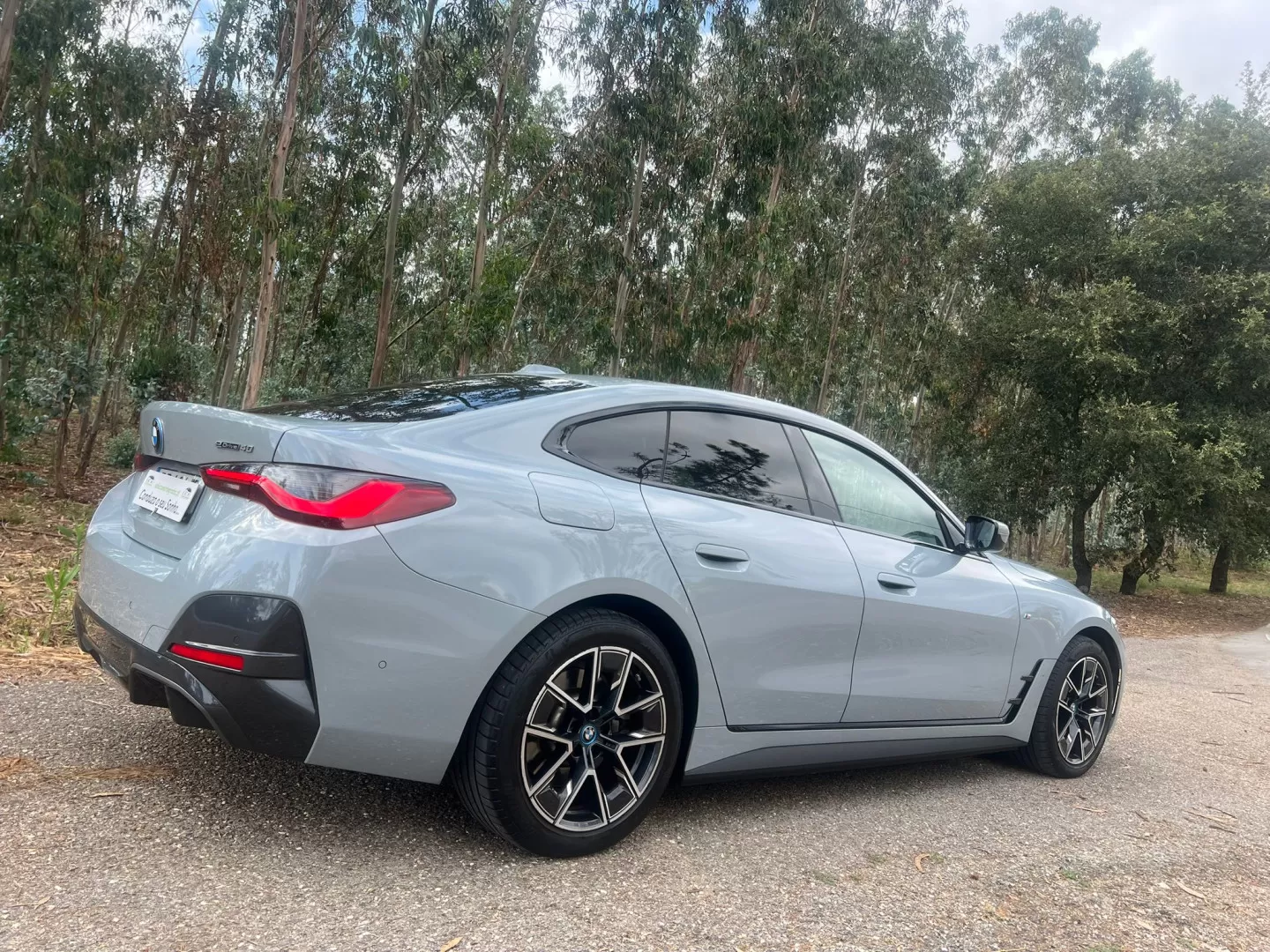BMW i4 eDrive40 Pack Desportivo M Pro - foto 2