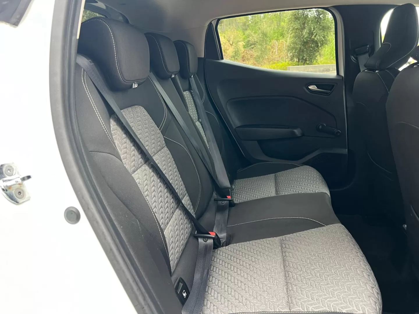 Renault Clio 1.0 TCe Limited Bi-Fuel - foto 5