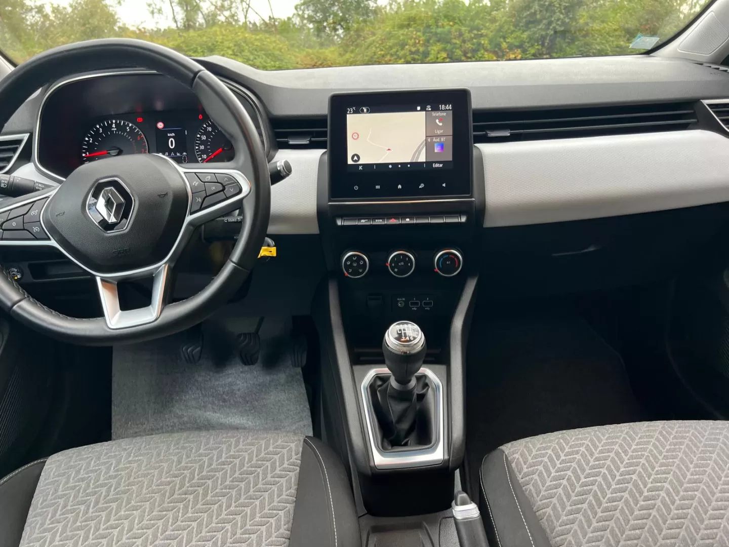 Renault Clio 1.0 TCe Limited Bi-Fuel - foto 7
