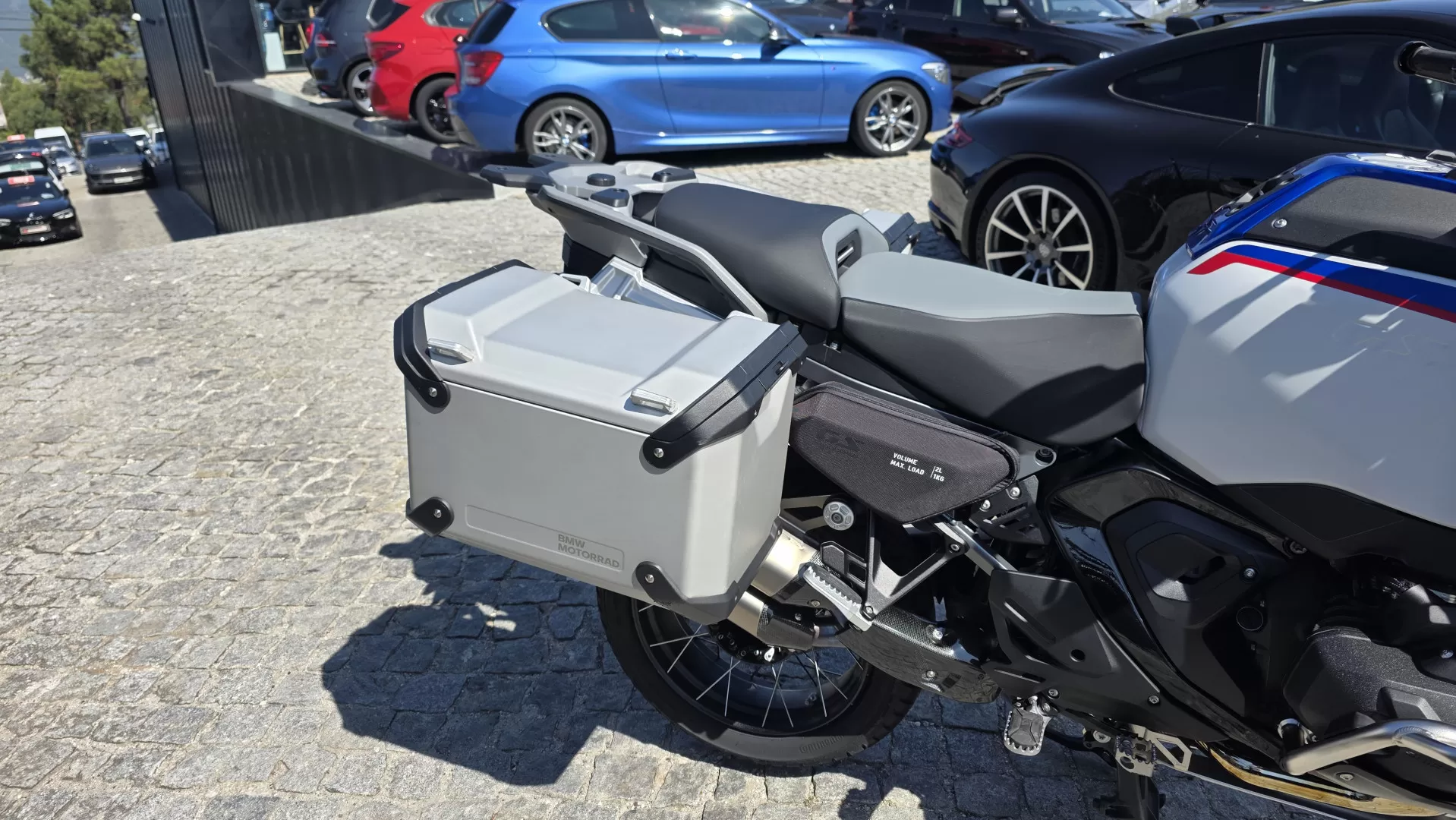 BMW R 1300 GS Adventure GS Trophy - foto 8