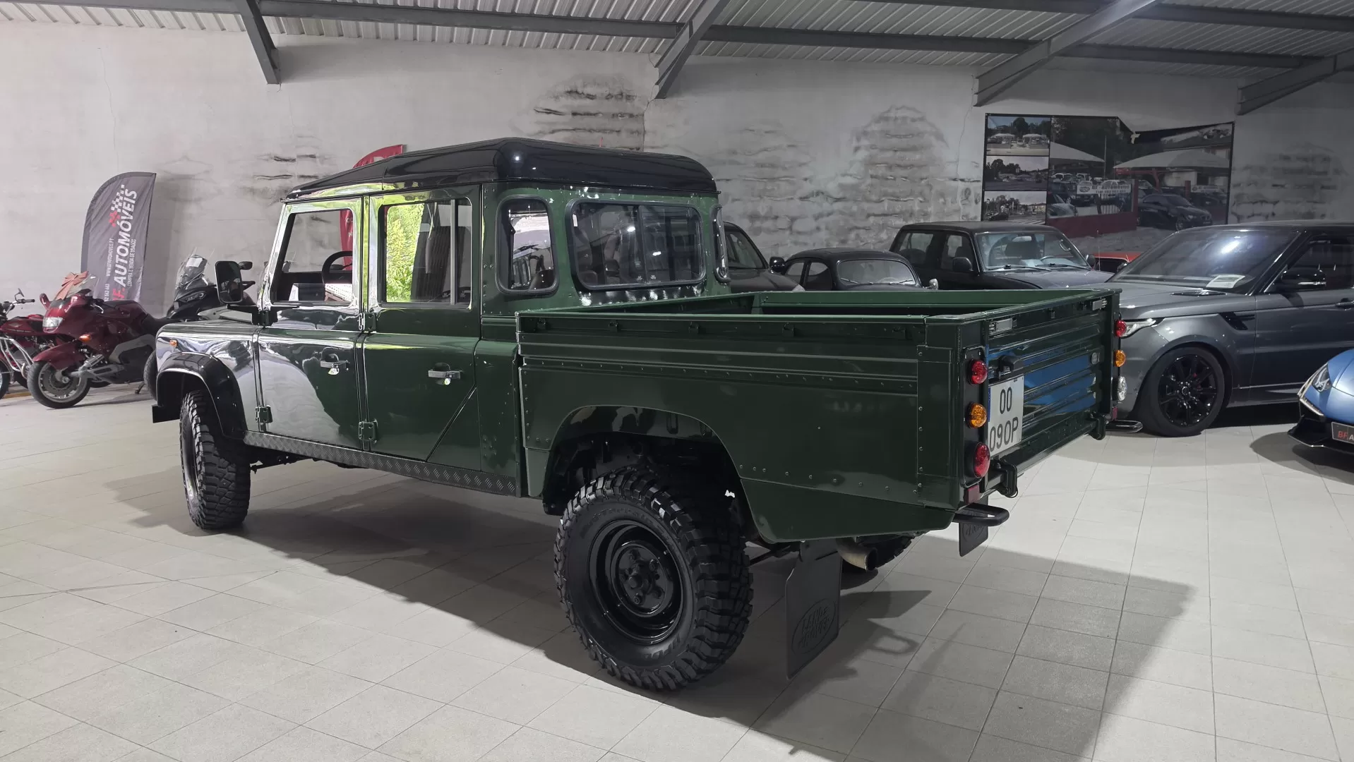 Land Rover Defender 130 2.5 TD5 Crew Cab - foto 5