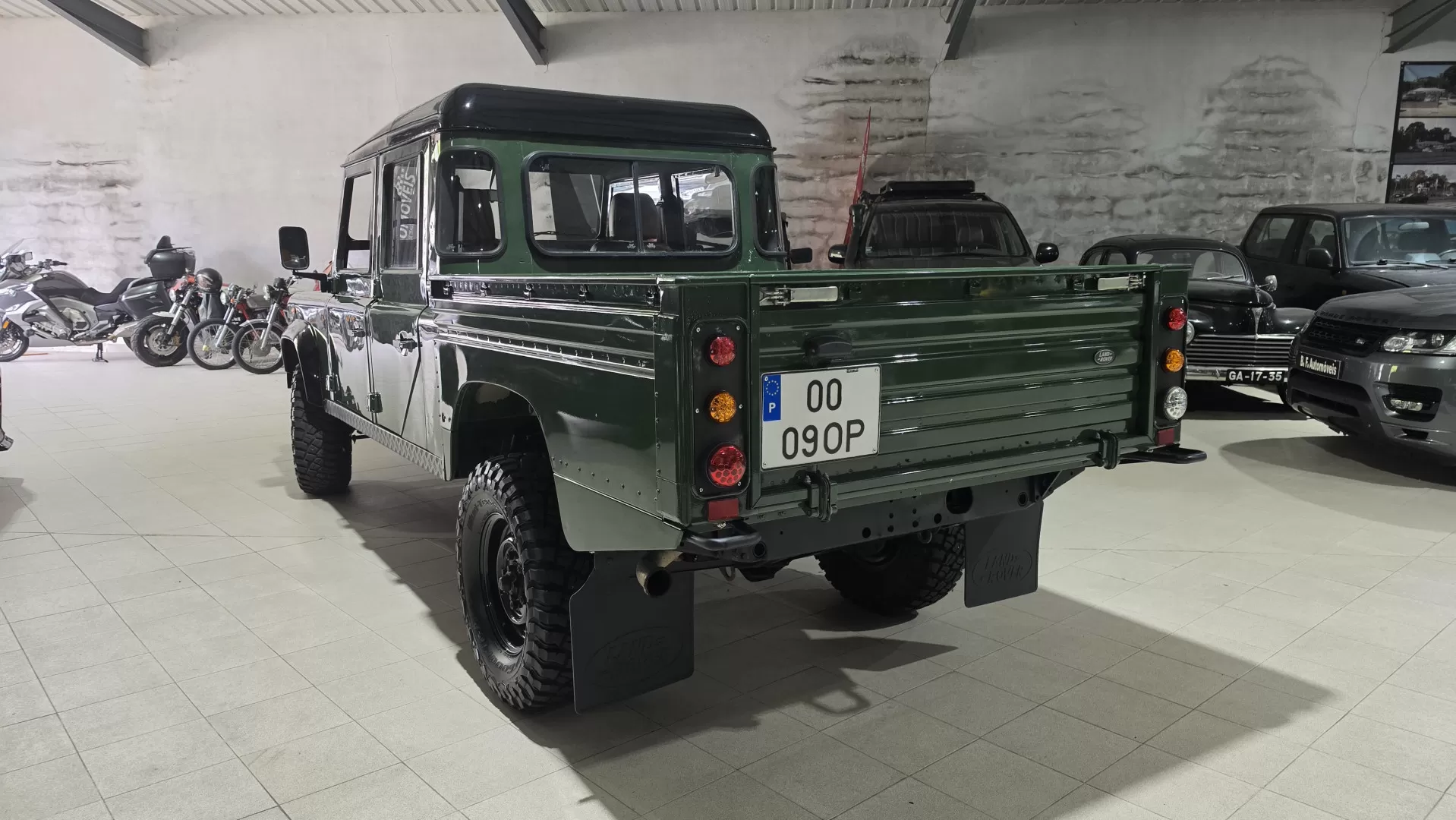 Land Rover Defender 130 2.5 TD5 Crew Cab - foto 2