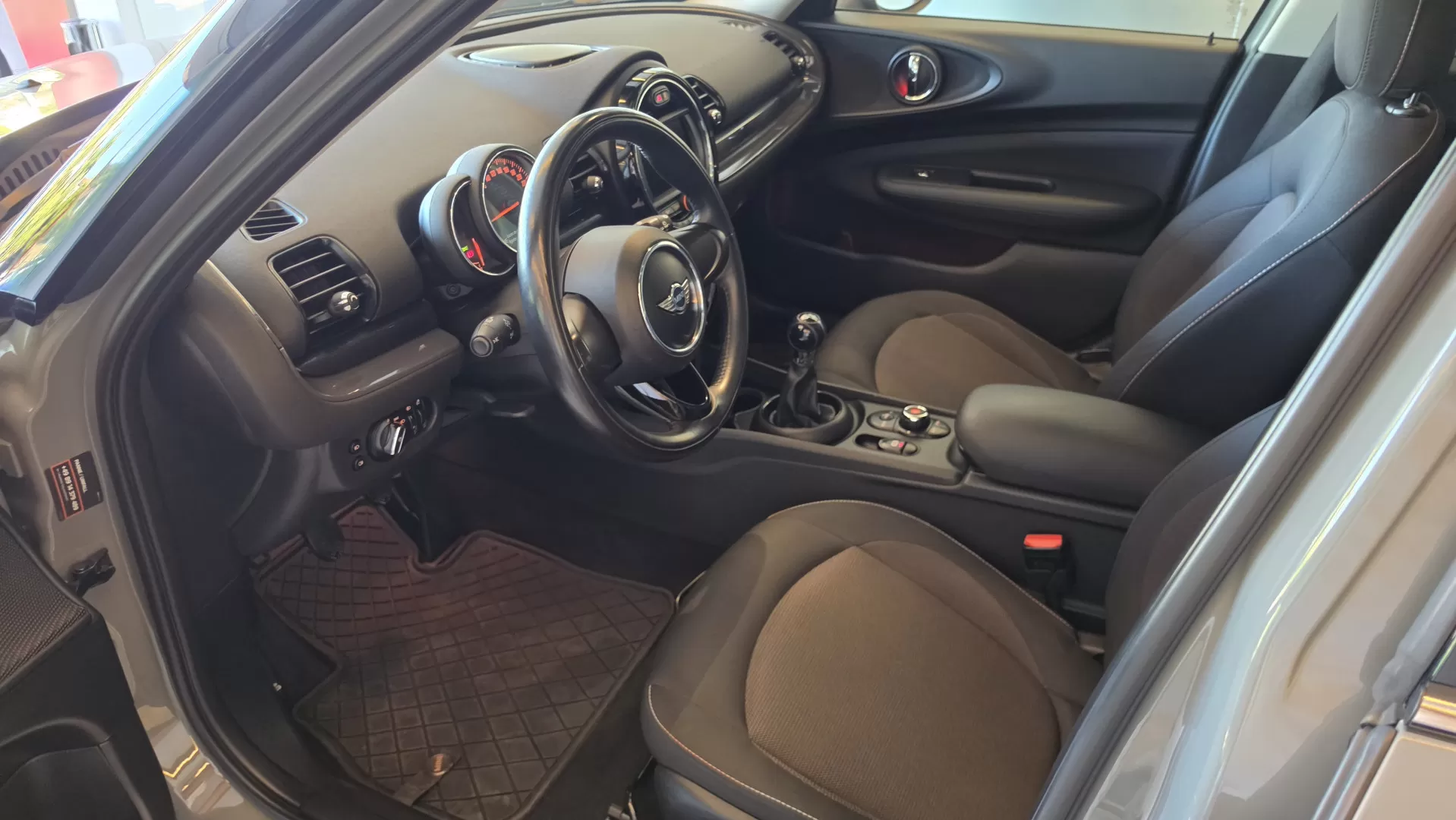 MINI Clubman One D Sport Edition - foto 6