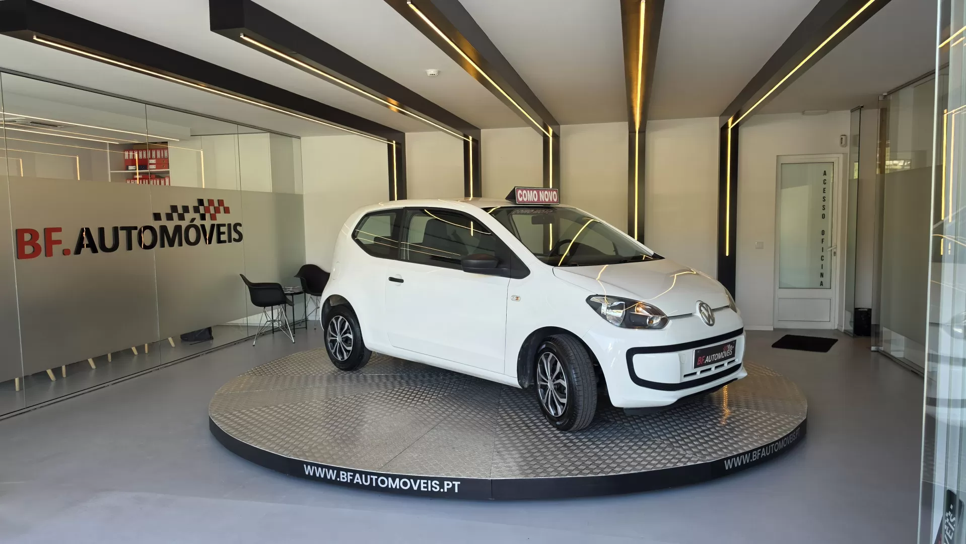 VW Up white - foto 5