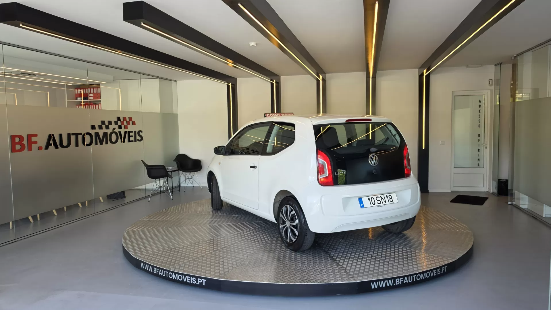VW Up white - foto 3