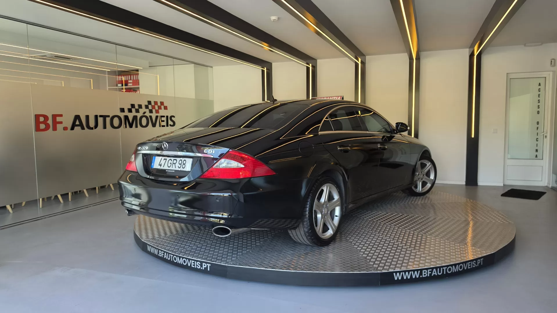 Mercedes-Benz CLS 320 CDI - foto 4