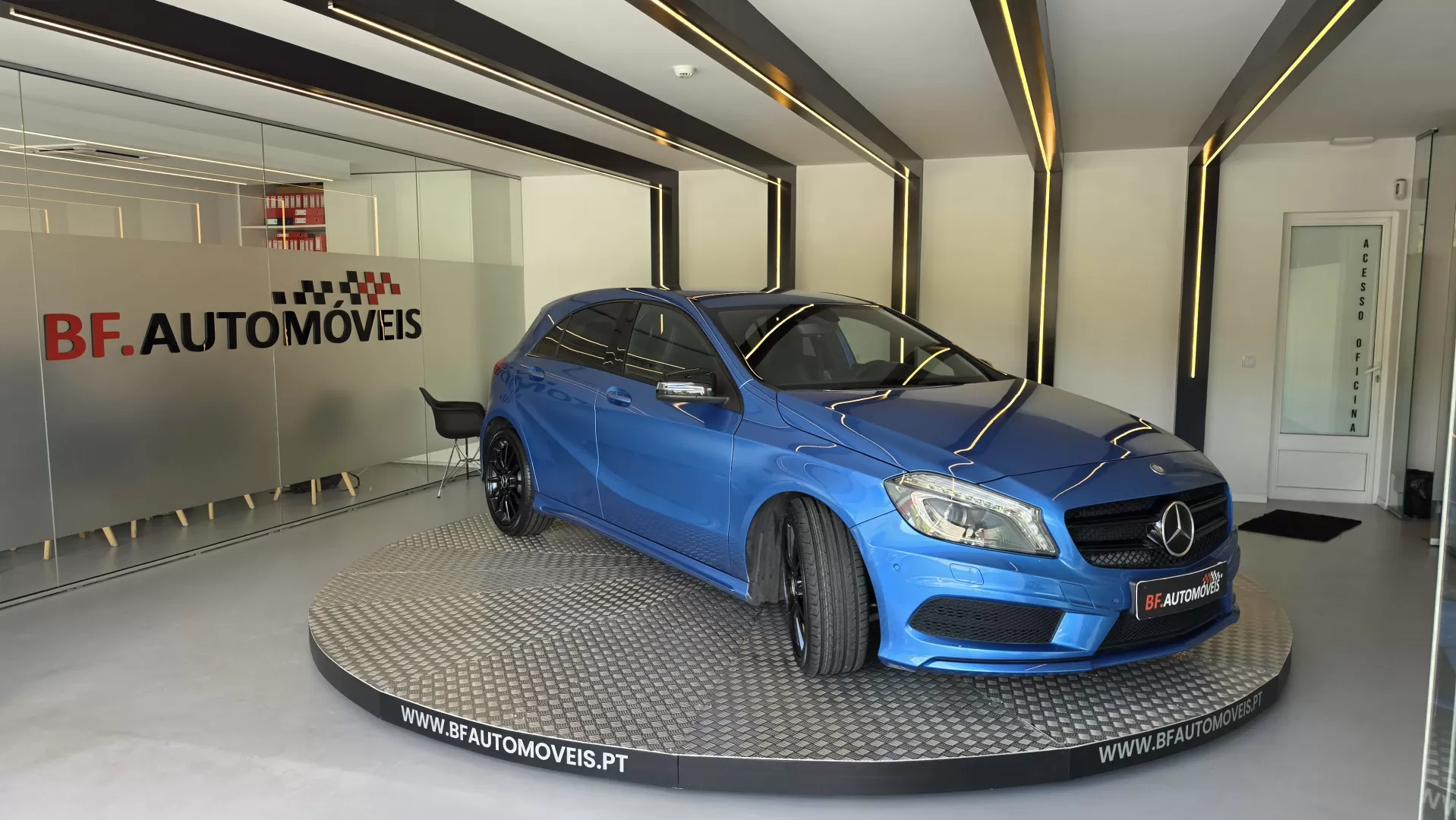 Mercedes-Benz A 180 d AMG Line - foto 5
