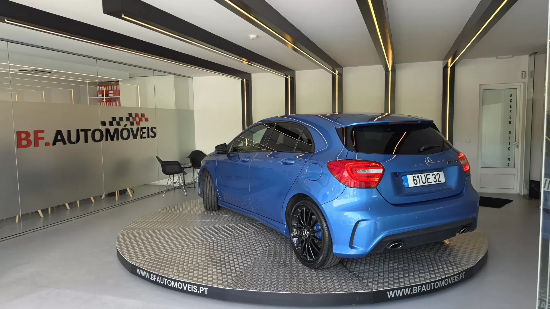 Mercedes-Benz A 180 d AMG Line - foto 3