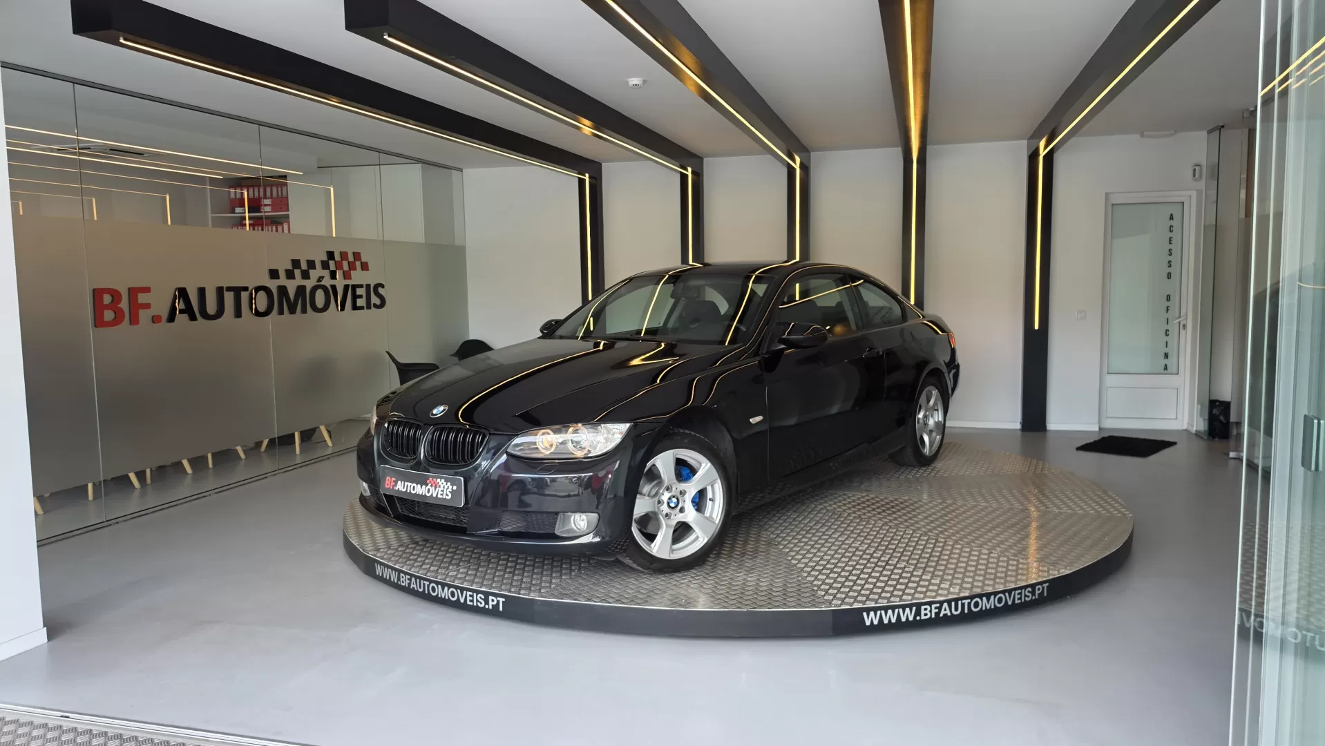 BMW 320 d Coupe - foto 2