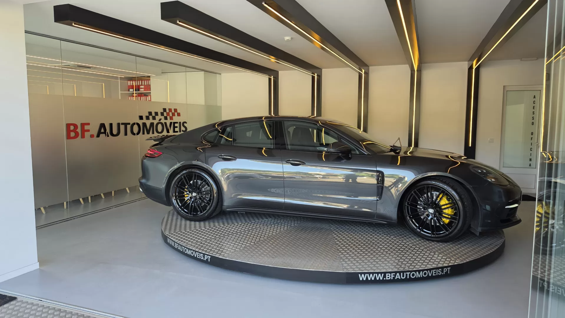 Porsche Panamera 4 S - foto 7