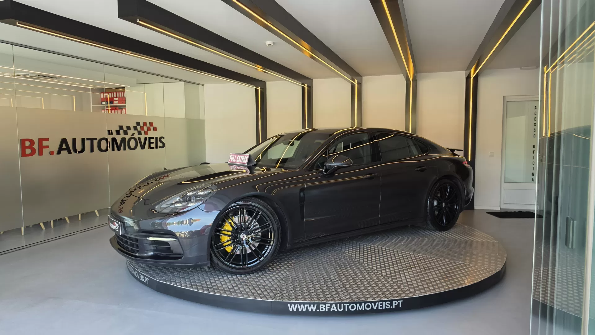 Porsche Panamera 4 S - foto 2